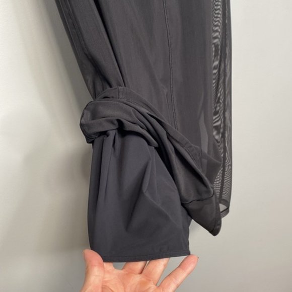 ❗️SOLD❗️2018 Lululemon Black Mesh Short Sleeve Mini Ready To Reach Dress Size 6 - Picture 6 of 8